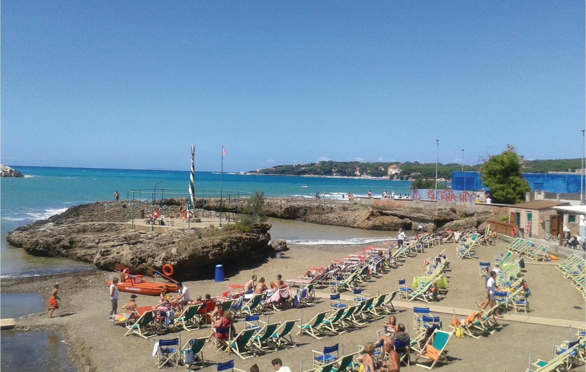 Le Cerbonche Apartment Castiglioncello Bagian luar foto